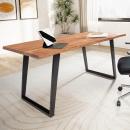 Schreibtisch in modernem Design